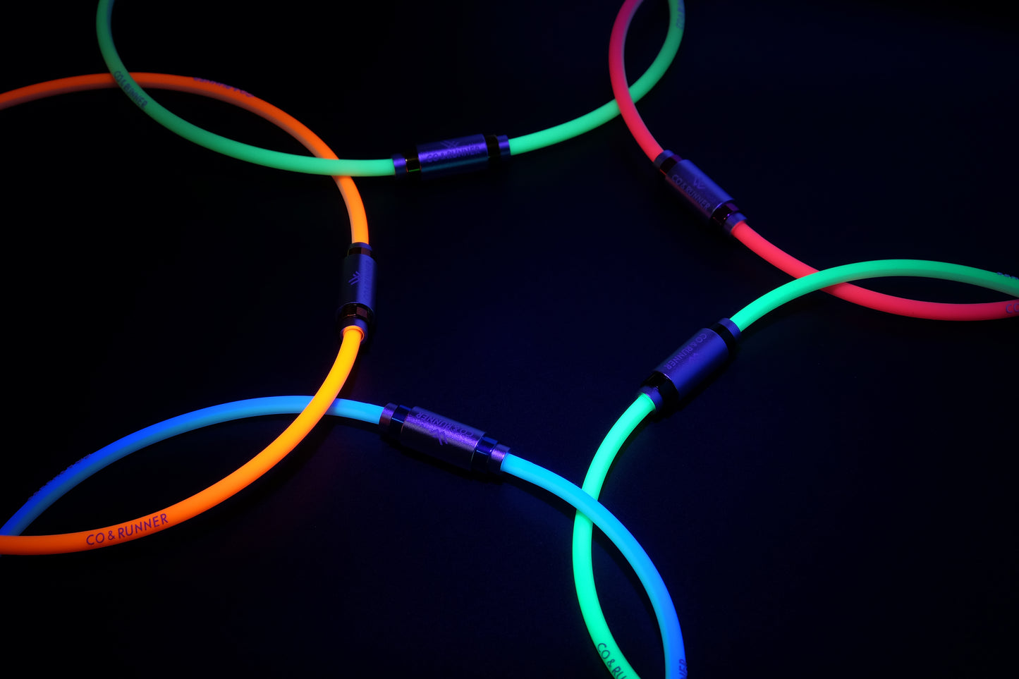 CO&RUNNER 磁気ネックレス ネオンモデル(ORANGE)